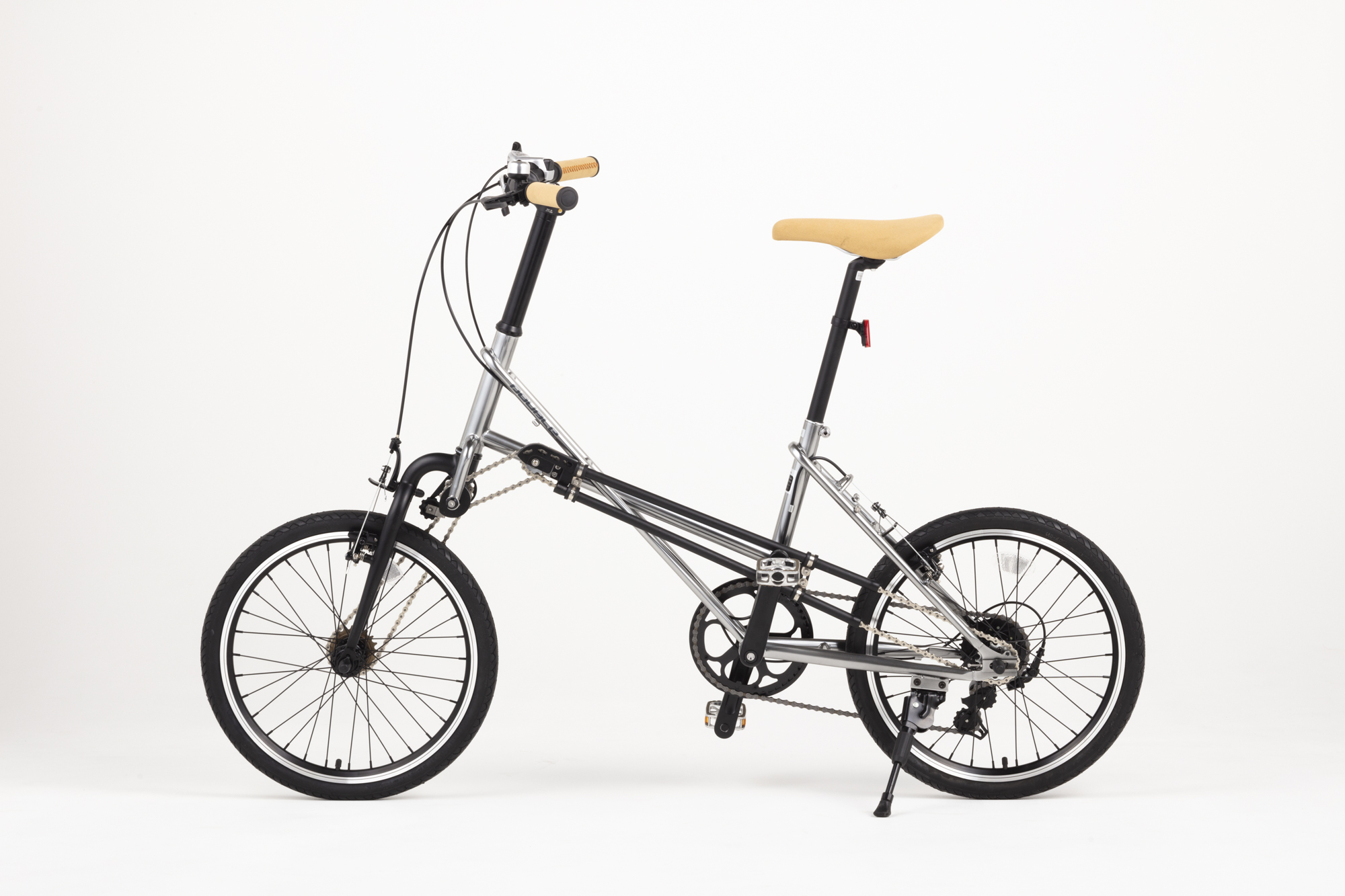 2WD（二輪駆動）自転車第三弾『DOUBLE　Mini-Velo』を販売開始しました。