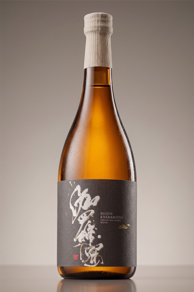 特約飲食店専売焼酎「酔神 伽羅蜜 麦」がIWSC 2026で93点・銀賞を受賞